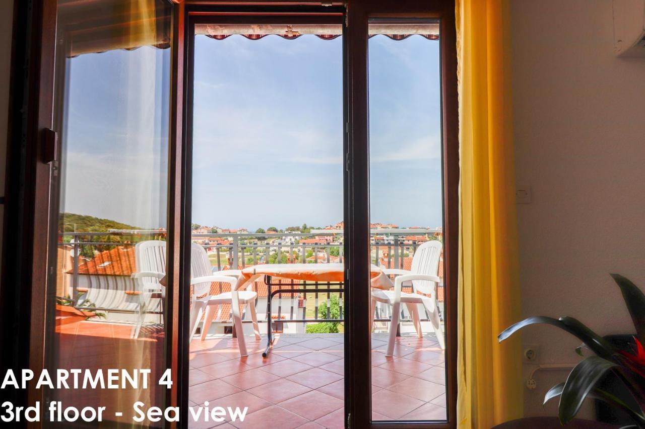 Beautiful Sea View Apartments - Niko Ceko Върсар Екстериор снимка
