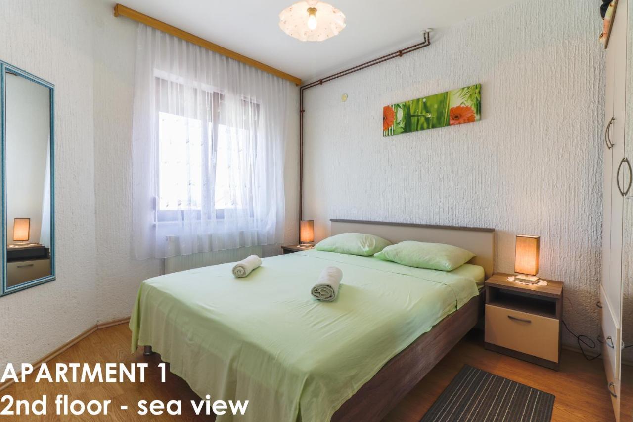 Beautiful Sea View Apartments - Niko Ceko Върсар Екстериор снимка