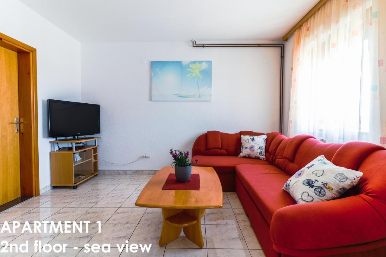 Beautiful Sea View Apartments - Niko Ceko Върсар Екстериор снимка