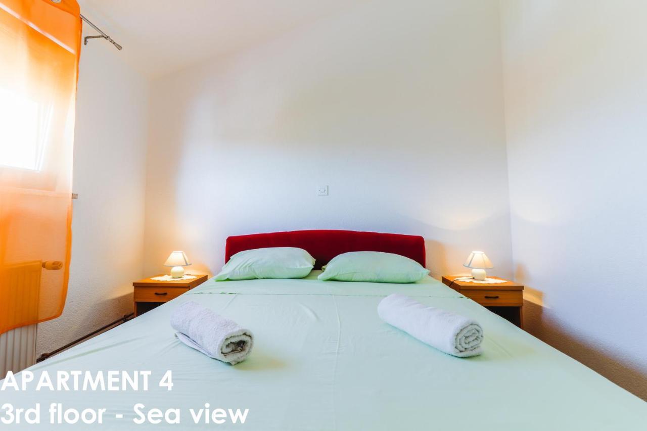Beautiful Sea View Apartments - Niko Ceko Върсар Екстериор снимка